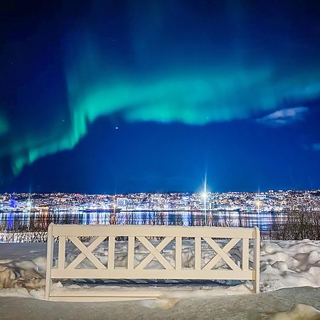 Panorama View - Free Parking - Perfect For Couples Apartment Tromsø Exterior foto